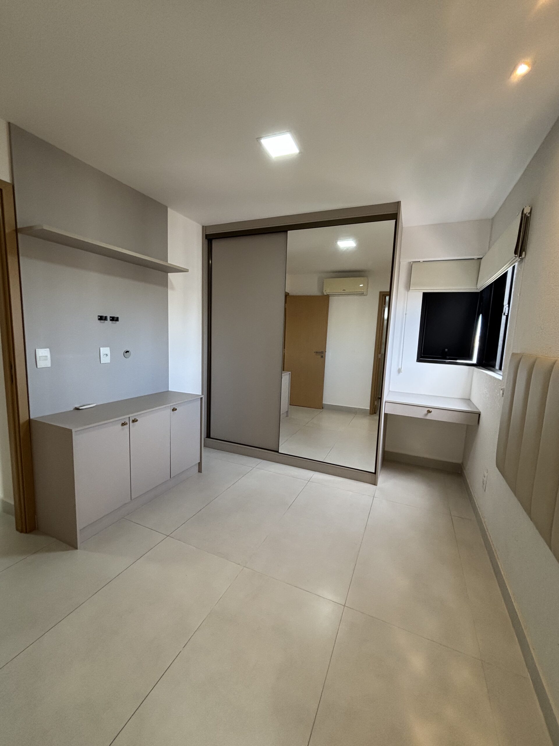 APARTAMENTO À VENDA NA JATIÚCA | VISTA PARA O CORREDOR VERA ARRUDA E A COMODIDADE DA LOCALIZAÇÃO